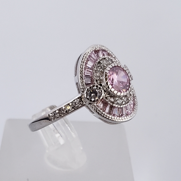 Sterling Pink Baguette Ring - Picture 5 of 8